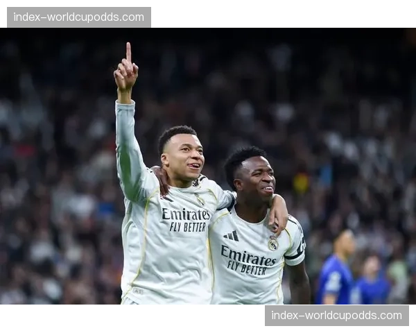 摩纳哥欧冠资格争夺战：五连胜背后的战术调整